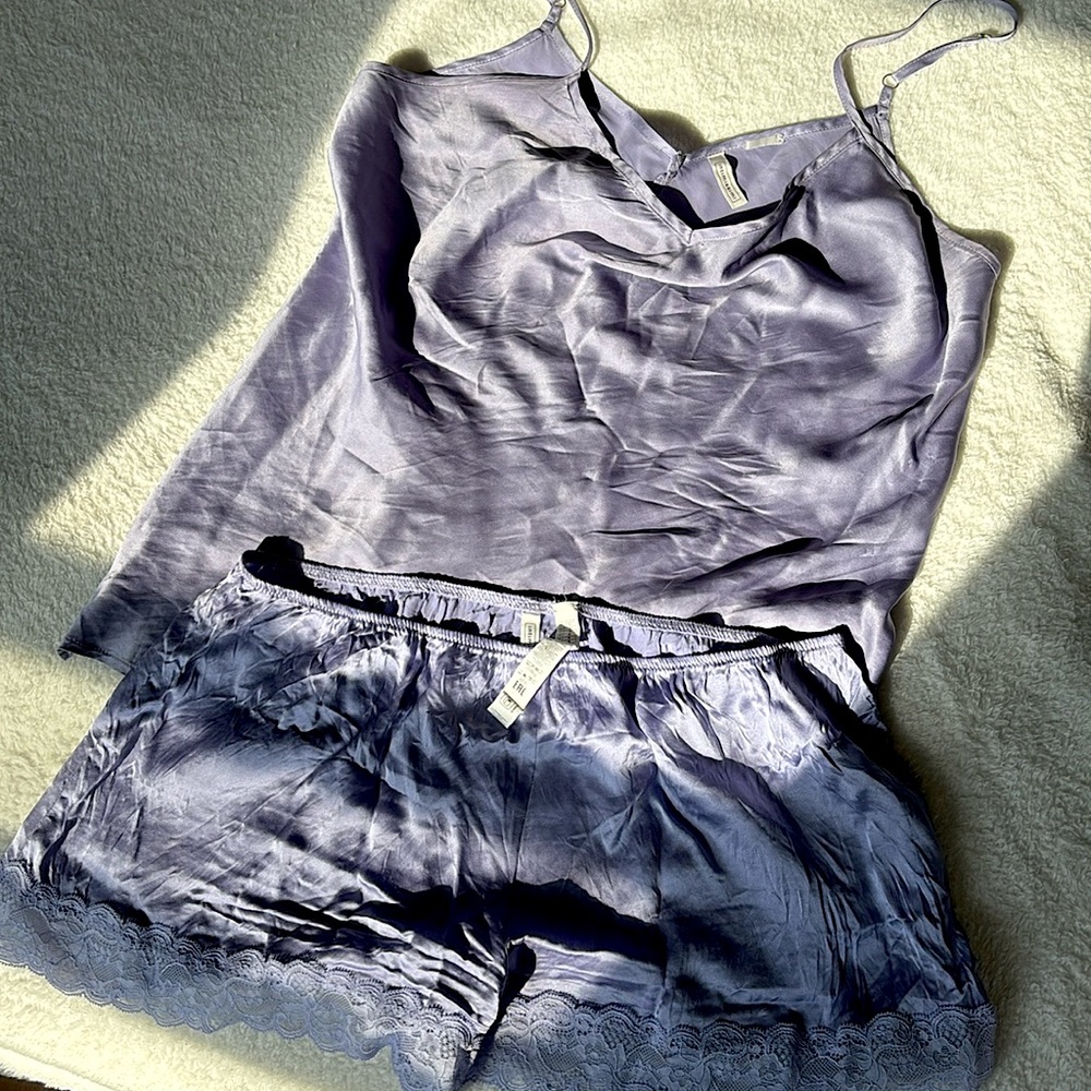 Intimissimi Periwinkle Silk Pijama Set